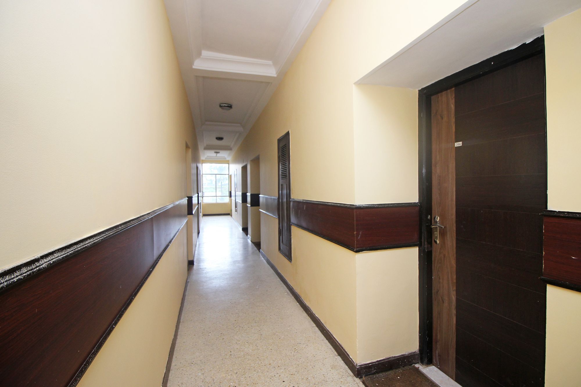 Hotel New Rajdarshan Madikeri Buitenkant foto
